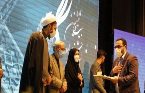 برگزیدگان بخش «آوایی» بیست‌وششمین جشنواره قرآنی هدهد مورد تقدیر قرار گرفتند